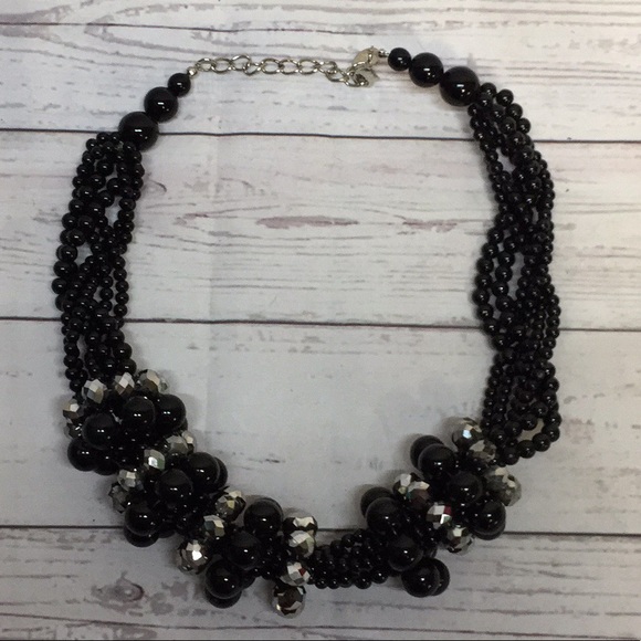 ❤️ UNBRANDED Beaded/Jeweled Necklace - Picture 2 of 3